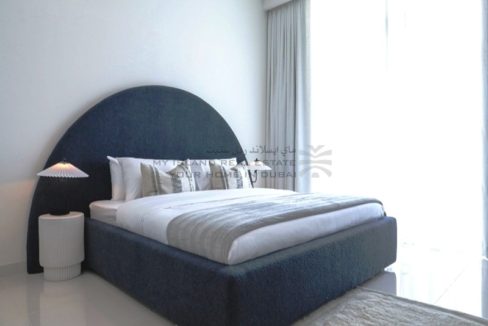Apartment-EMAAR-Beachfront-Dubai-MY-R-3502-10