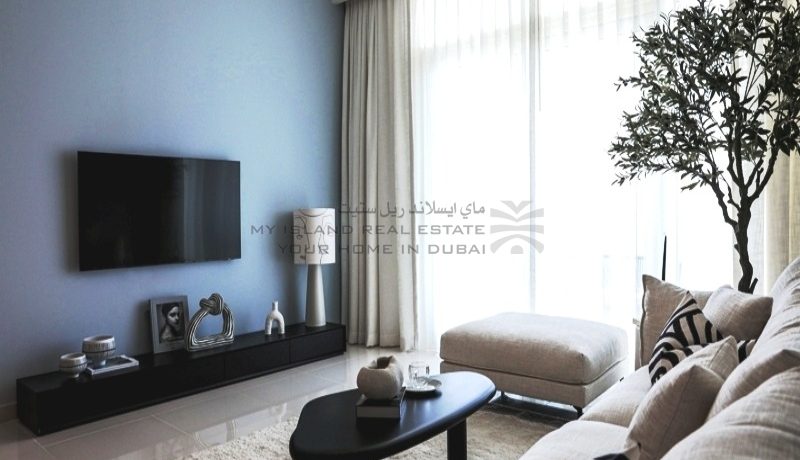 Apartment-EMAAR-Beachfront-Dubai-MY-R-3502-4